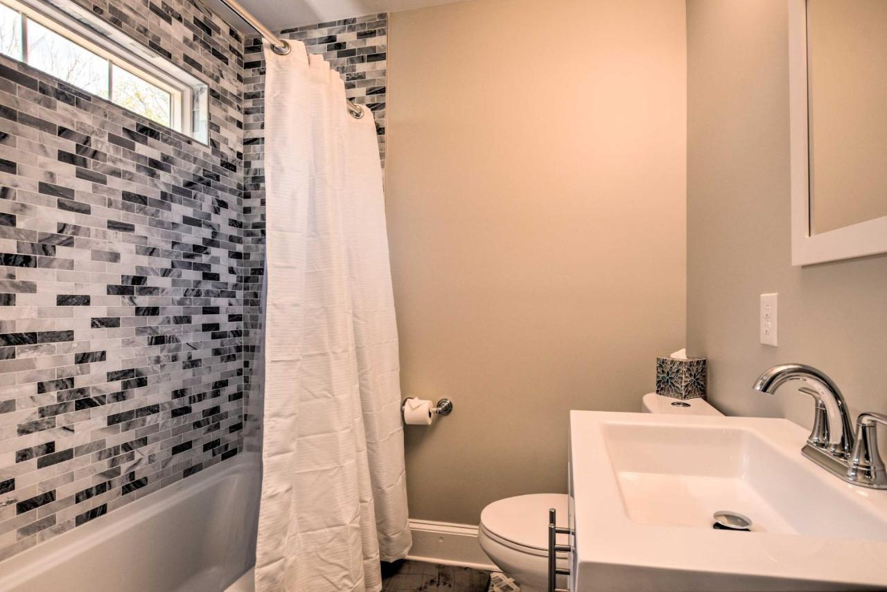 Ideally Located Penne Place With Deck And Grill Гринвилл Экстерьер фото